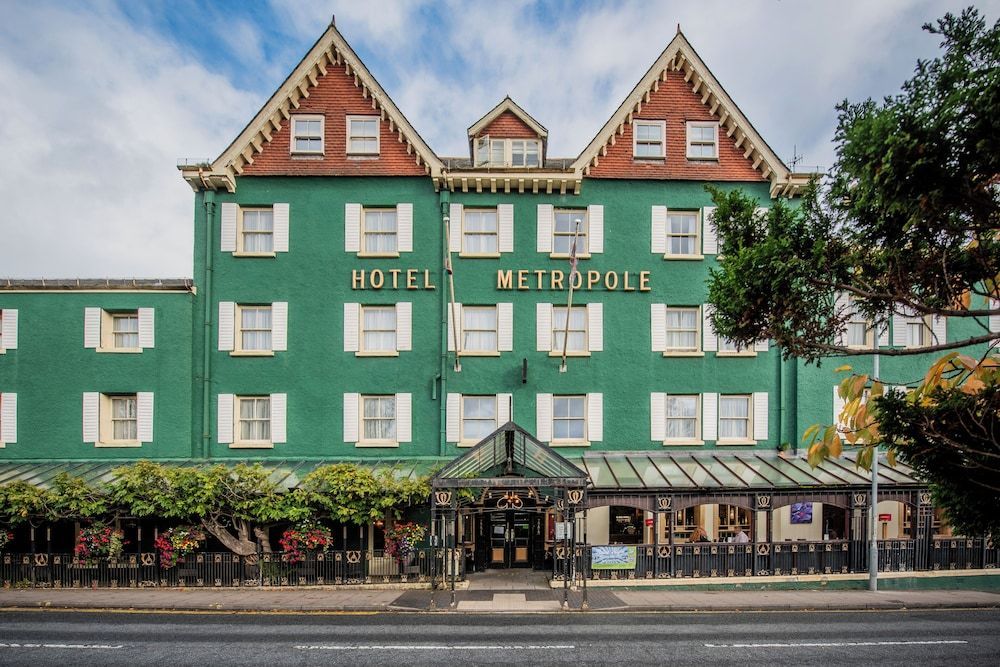 Metropole Hotel and Spa 1
