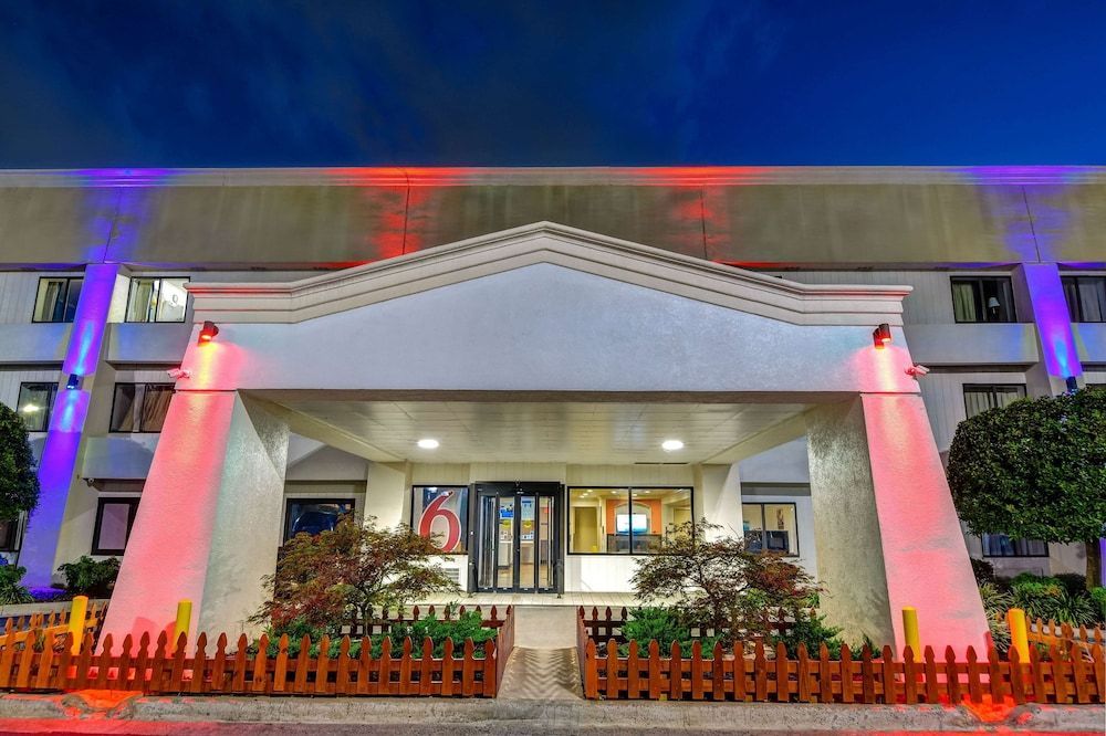 Motel 6-Norcross, GA 1
