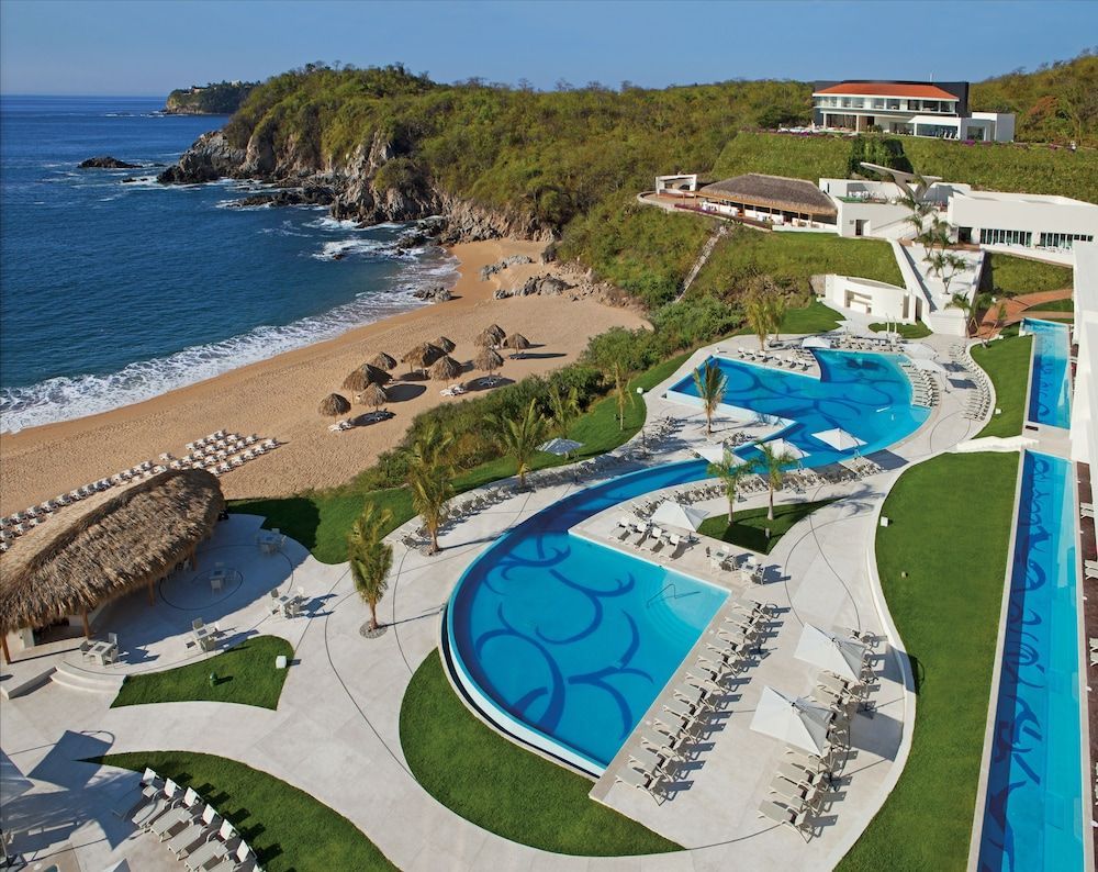 Secrets Huatulco Resort & Spa 1