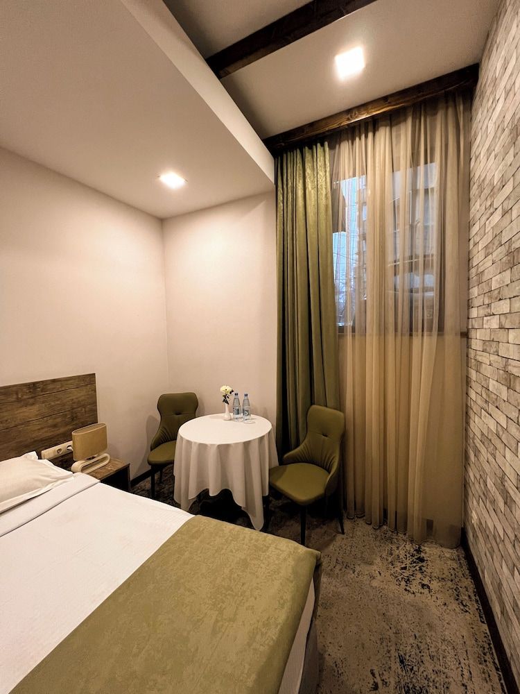 EVN Boutique Hotel 2