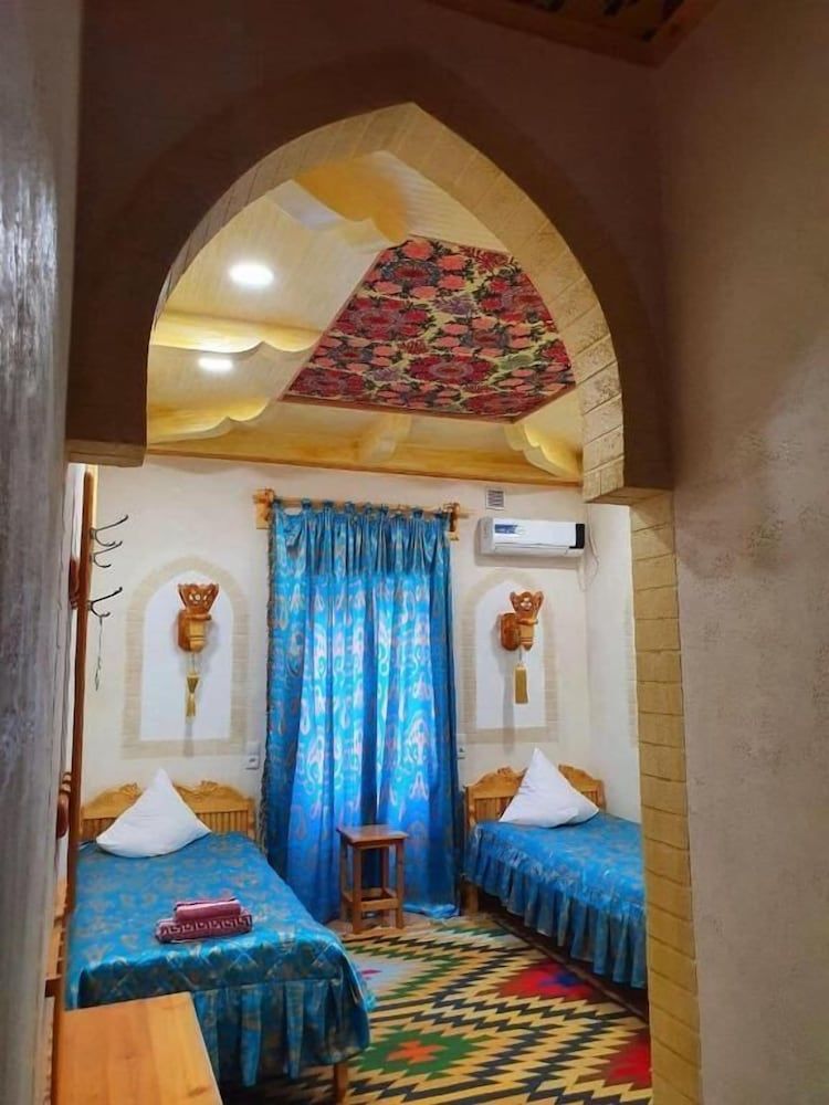 Zukhro Boutique Hotel 1