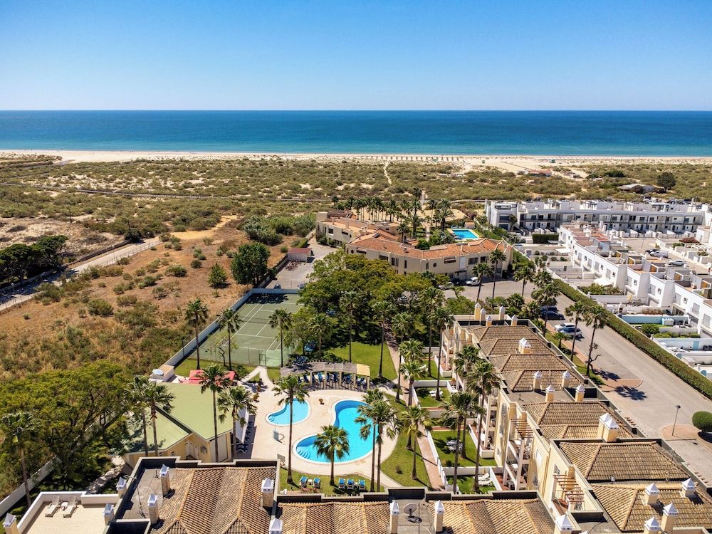 Toulouse - Monte Gordo - Praia da Lota Beachfront Resort - Hotel & Apartments - Monte Gordo