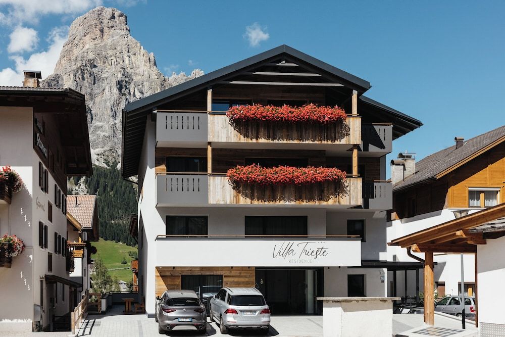 Paris - Dolomites, Italie - Residence Villa Trieste - Dolomites, Italie
