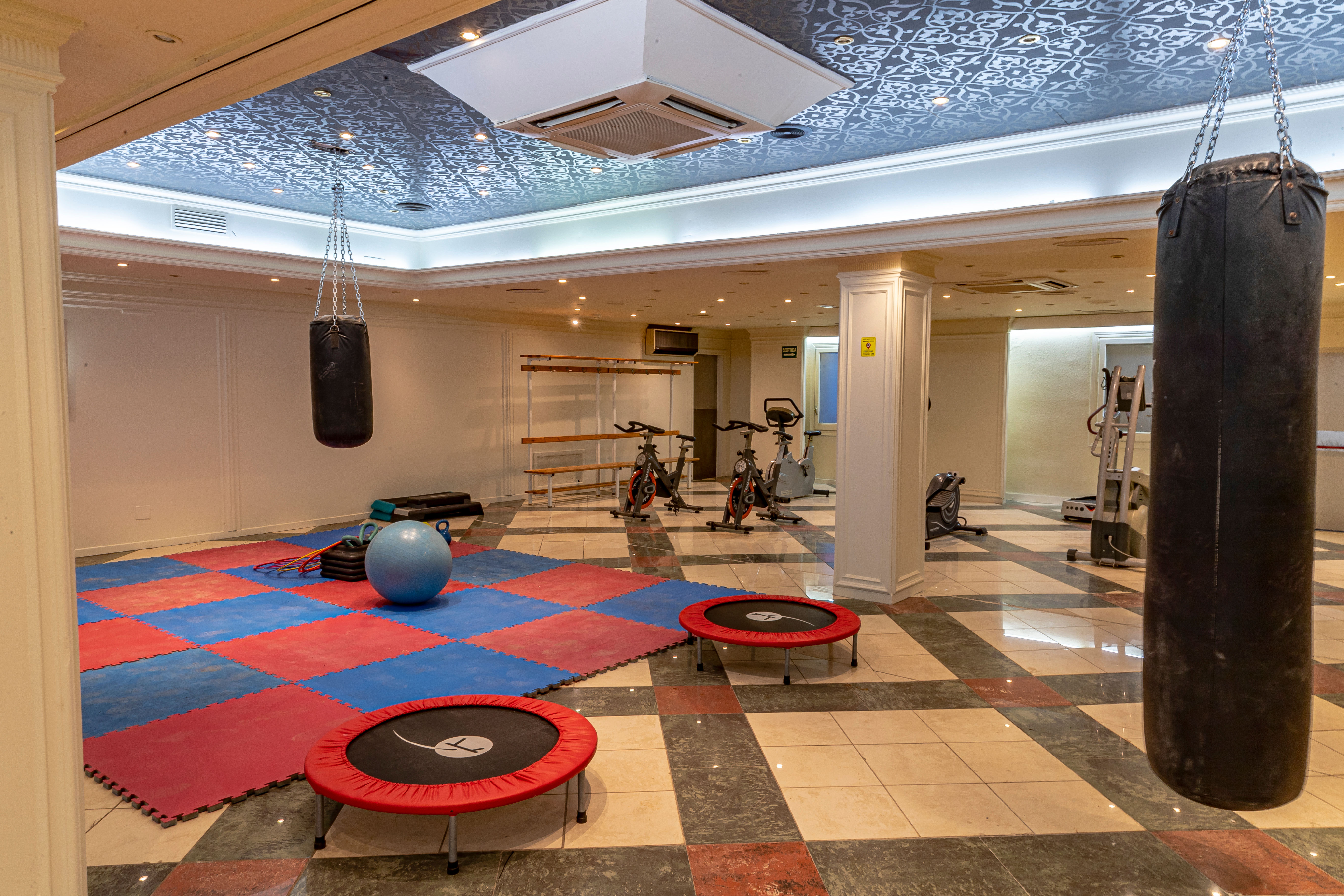 Strasbourg - Lerida - Nastasi Hotel & Spa - Lerida