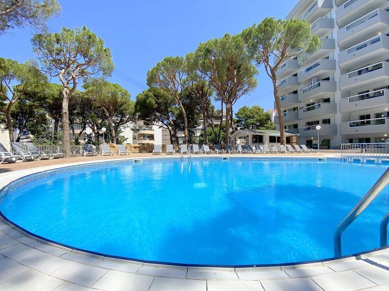 Paris - Salou - Rentalmar Blue Beach & Pool - Salou