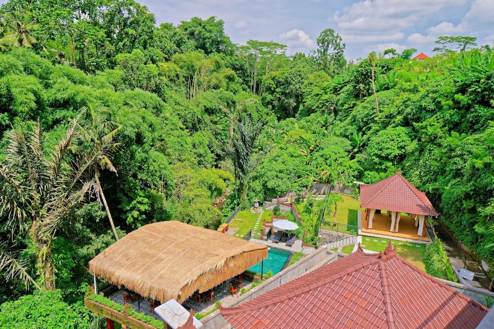 Paris - Mas - Dur Pekerisan Retreat Villa Ubud - Mas