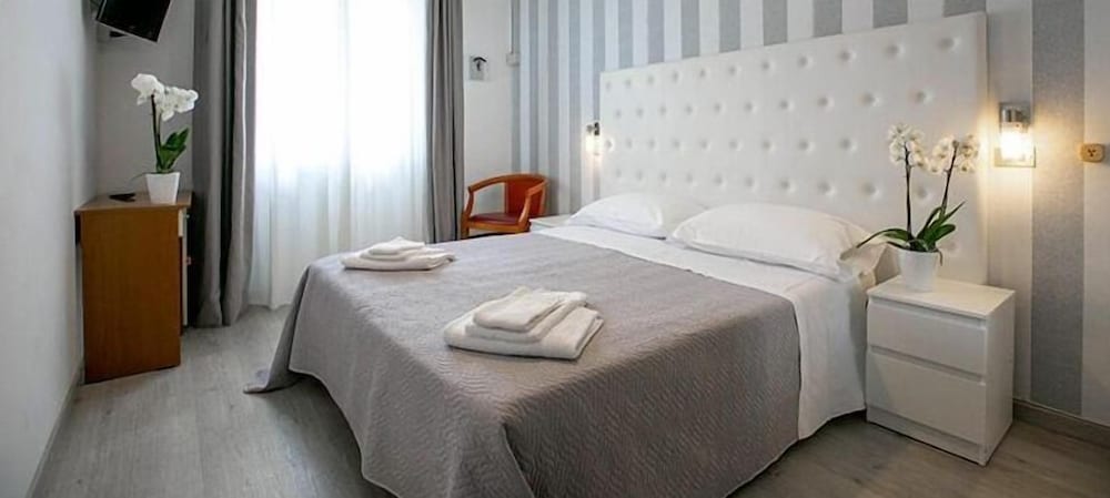 Paris - Riviera Romagnole, Italie - Hotel La Perla Rimini - Riviera Romagnole, Italie