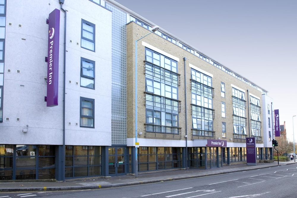 Lyon - Londres - Premier Inn London Kew Bridge - Londres