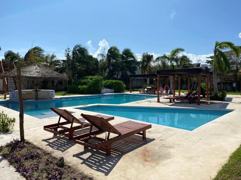Lyon - Puerto Morelos - Hotel & Beachclub Ojo De Agua - Puerto Morelos