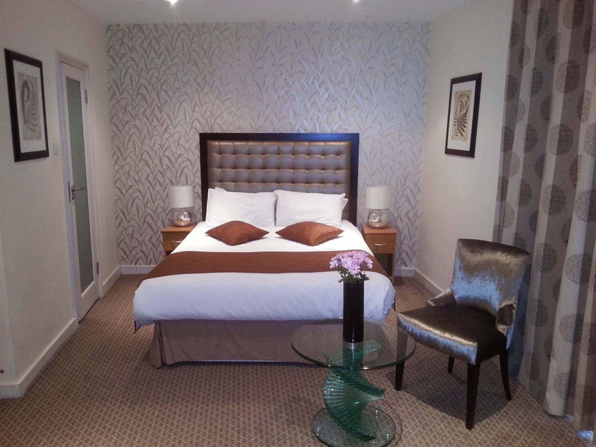 Duke Of Leinster Hotel 1