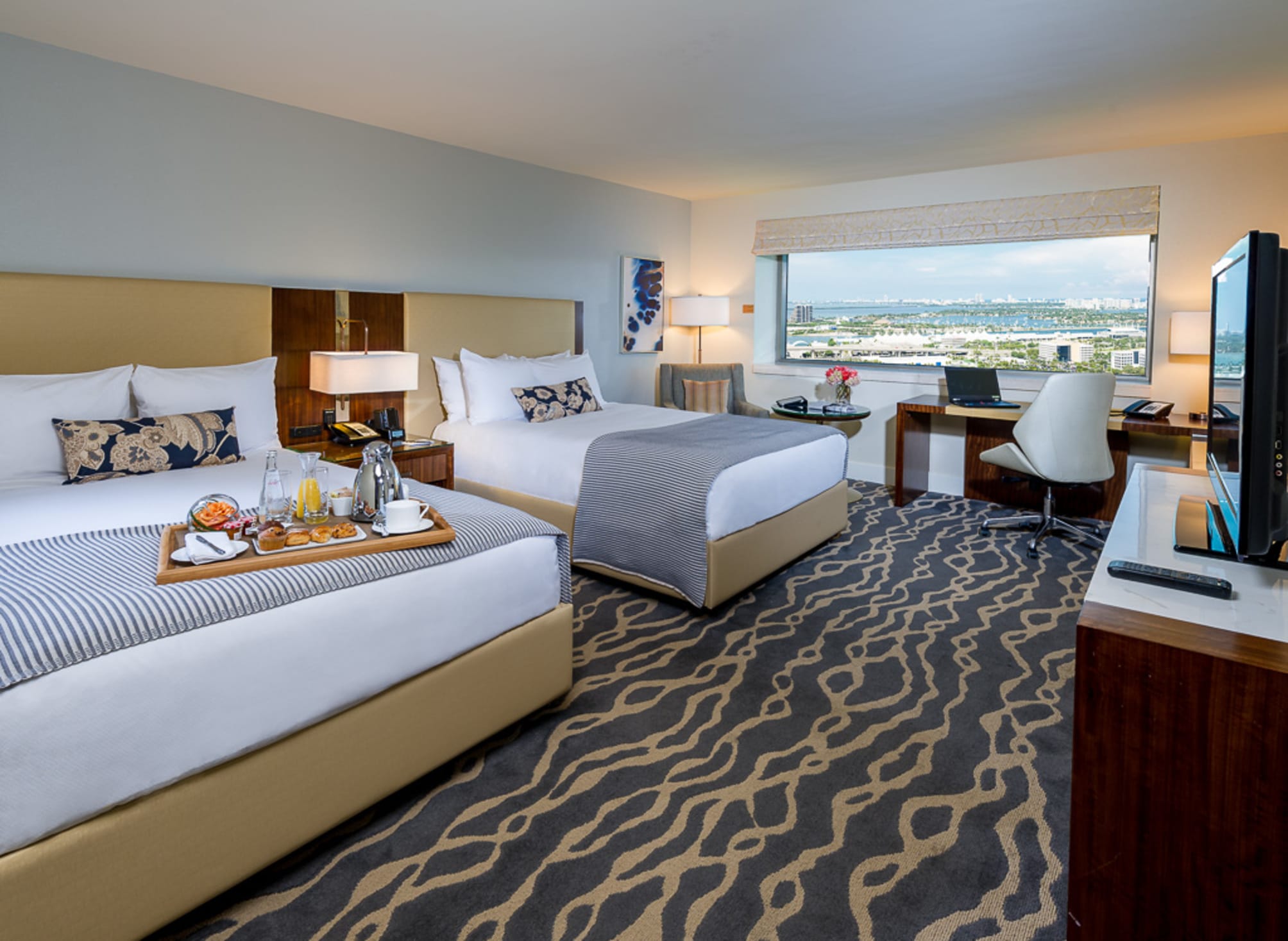 InterContinental Hotels MIAMI by IHG 2