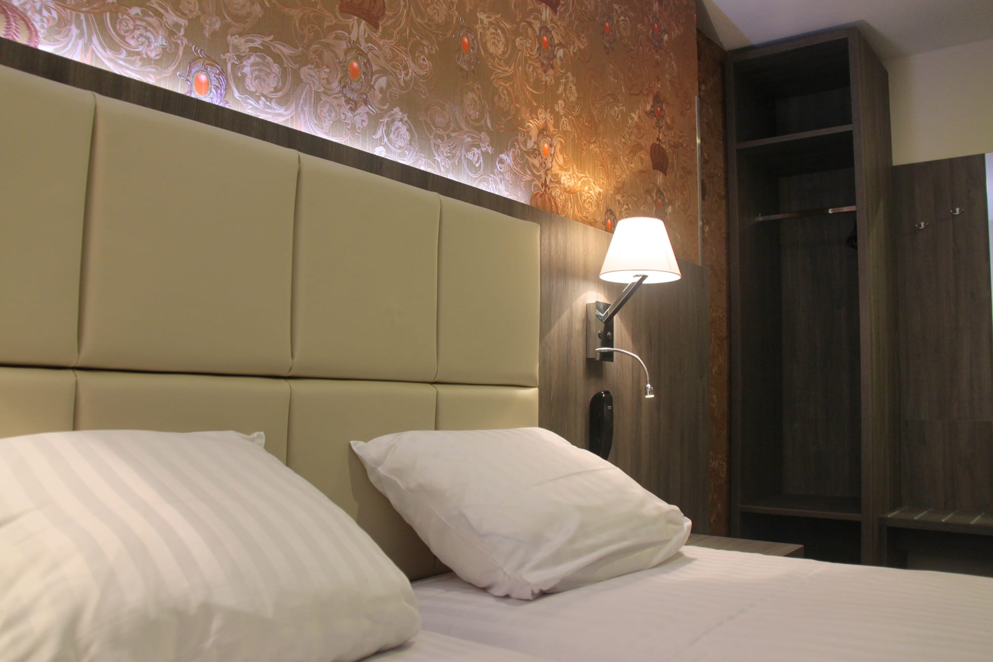 Dansaert Hotel 1