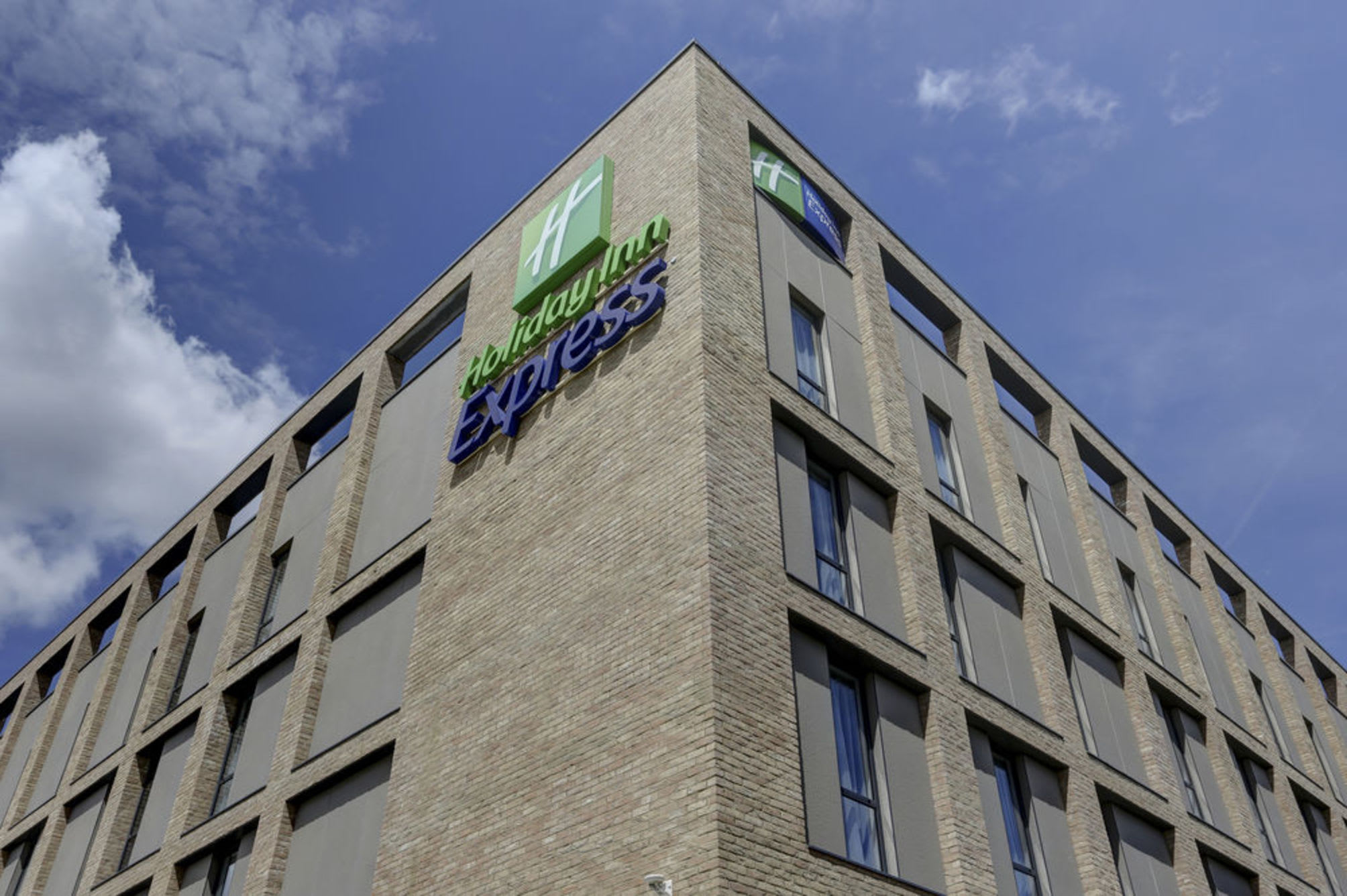Holiday Inn Express LONDON - EXCEL by IHG 2