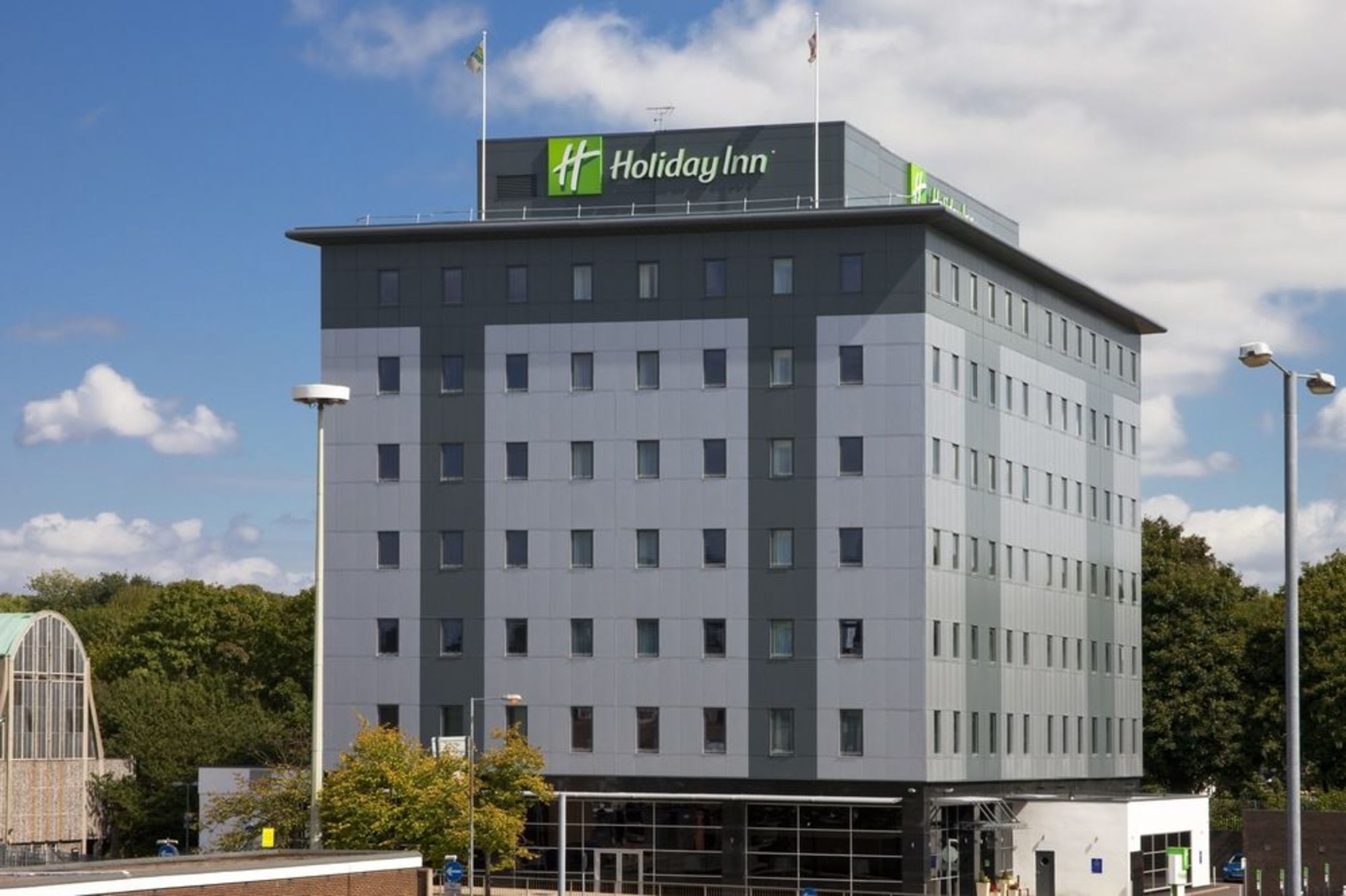 Holiday Inn STEVENAGE by IHG 2