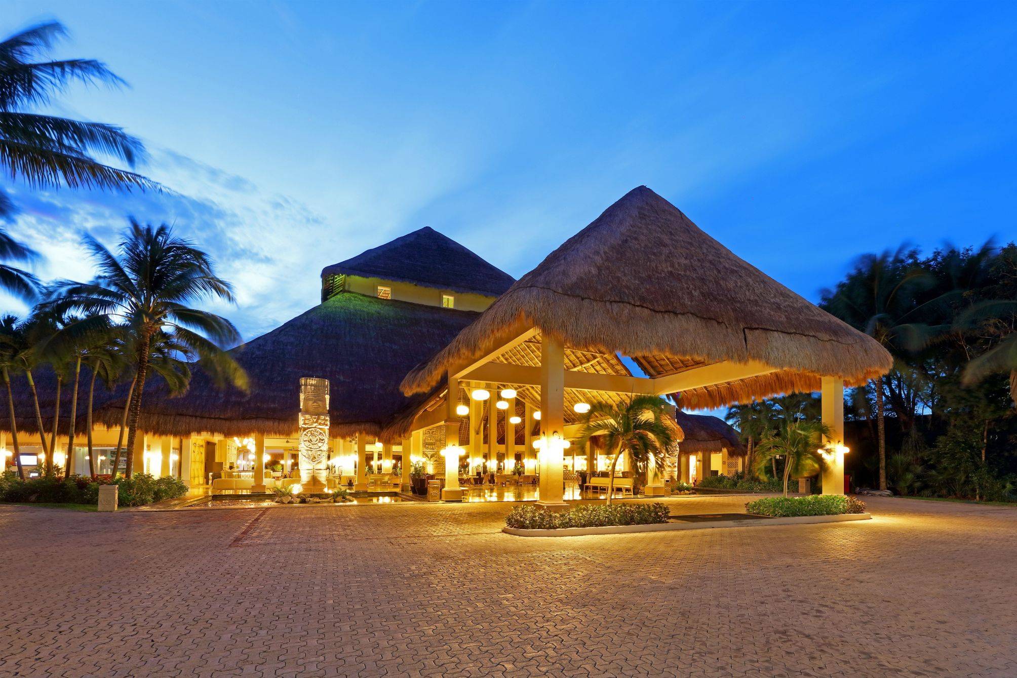 Grand Palladium White Sand Resort And Spa 2