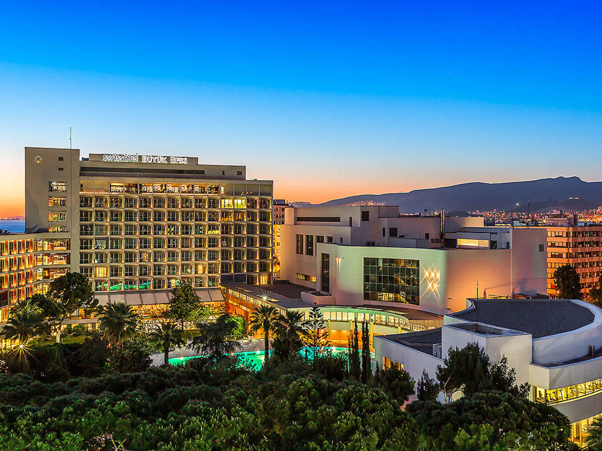 Swissotel Buyuk Efes Izmir 1