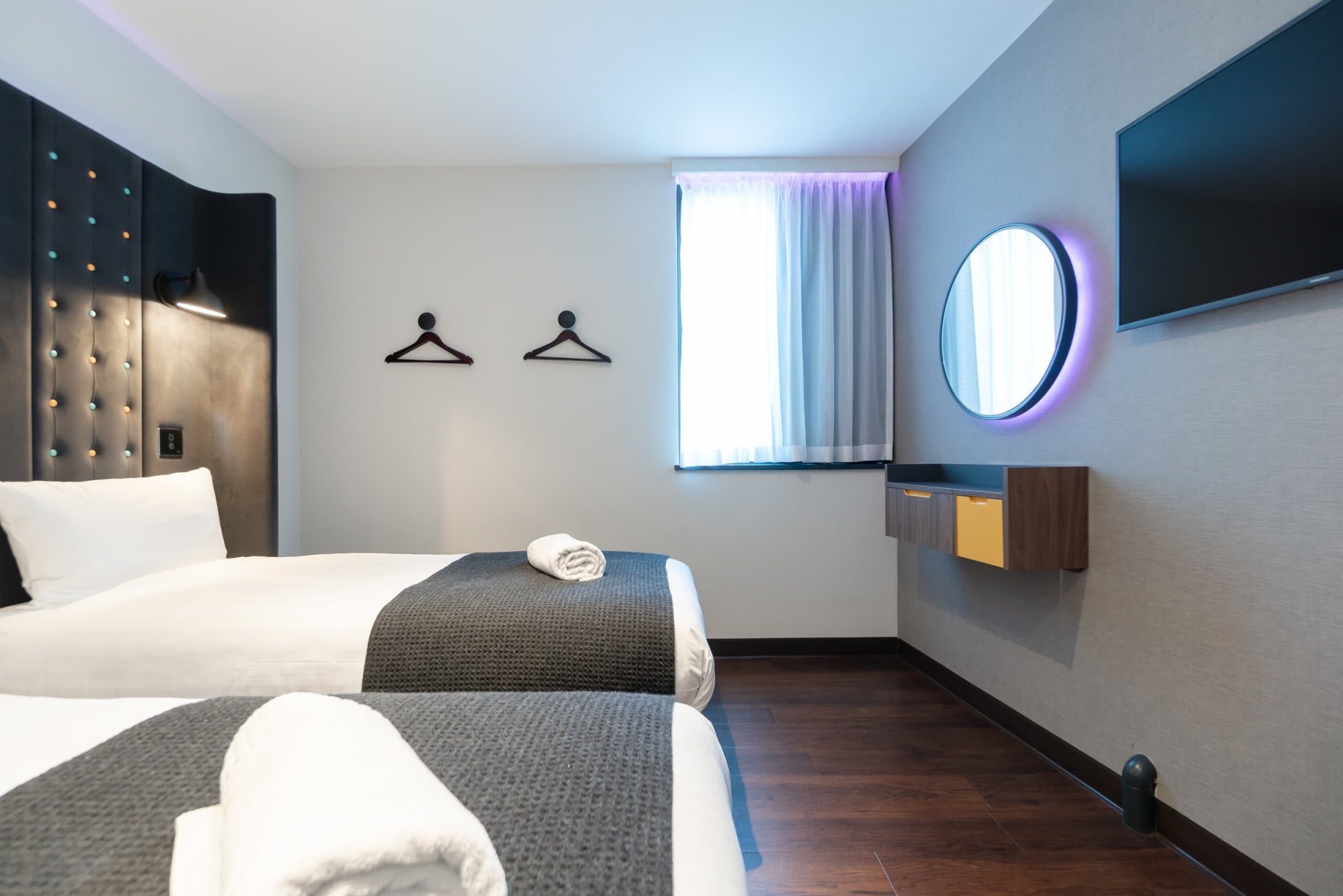Point A Hotel Edinburgh Haymarket 1