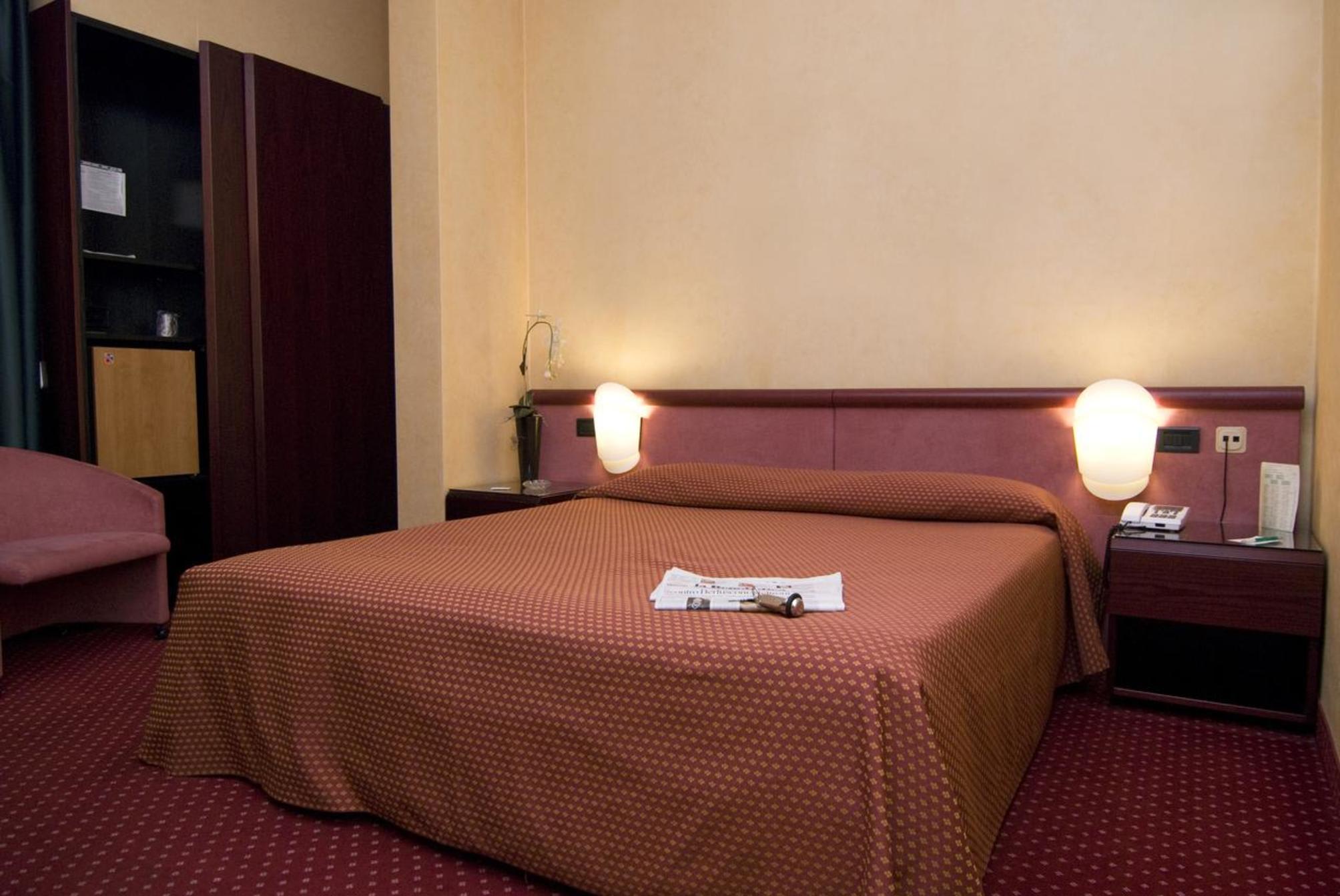 Hotel Boston 1