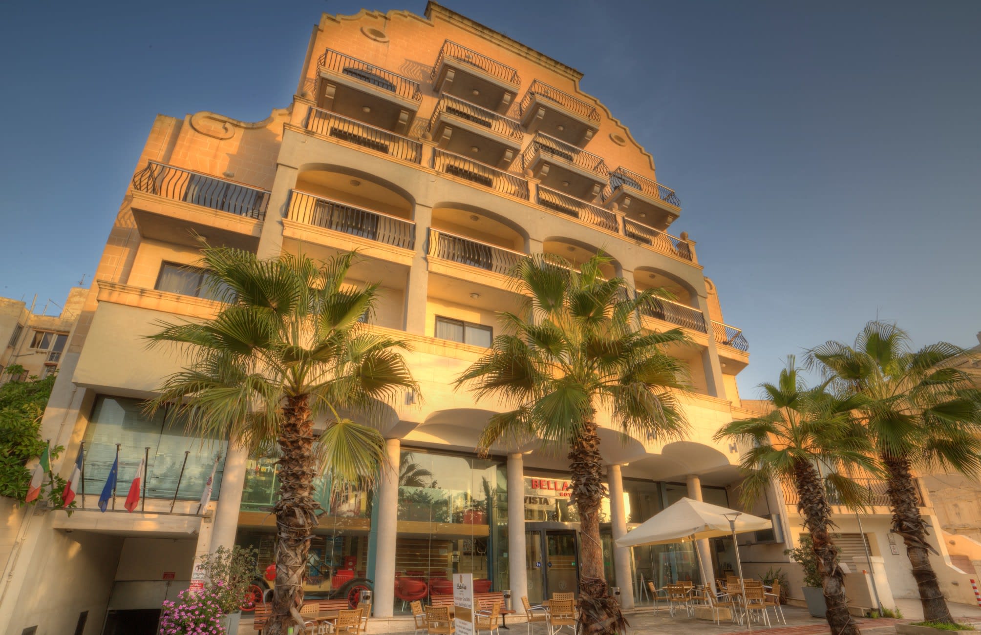 Bella Vista Hotel 2