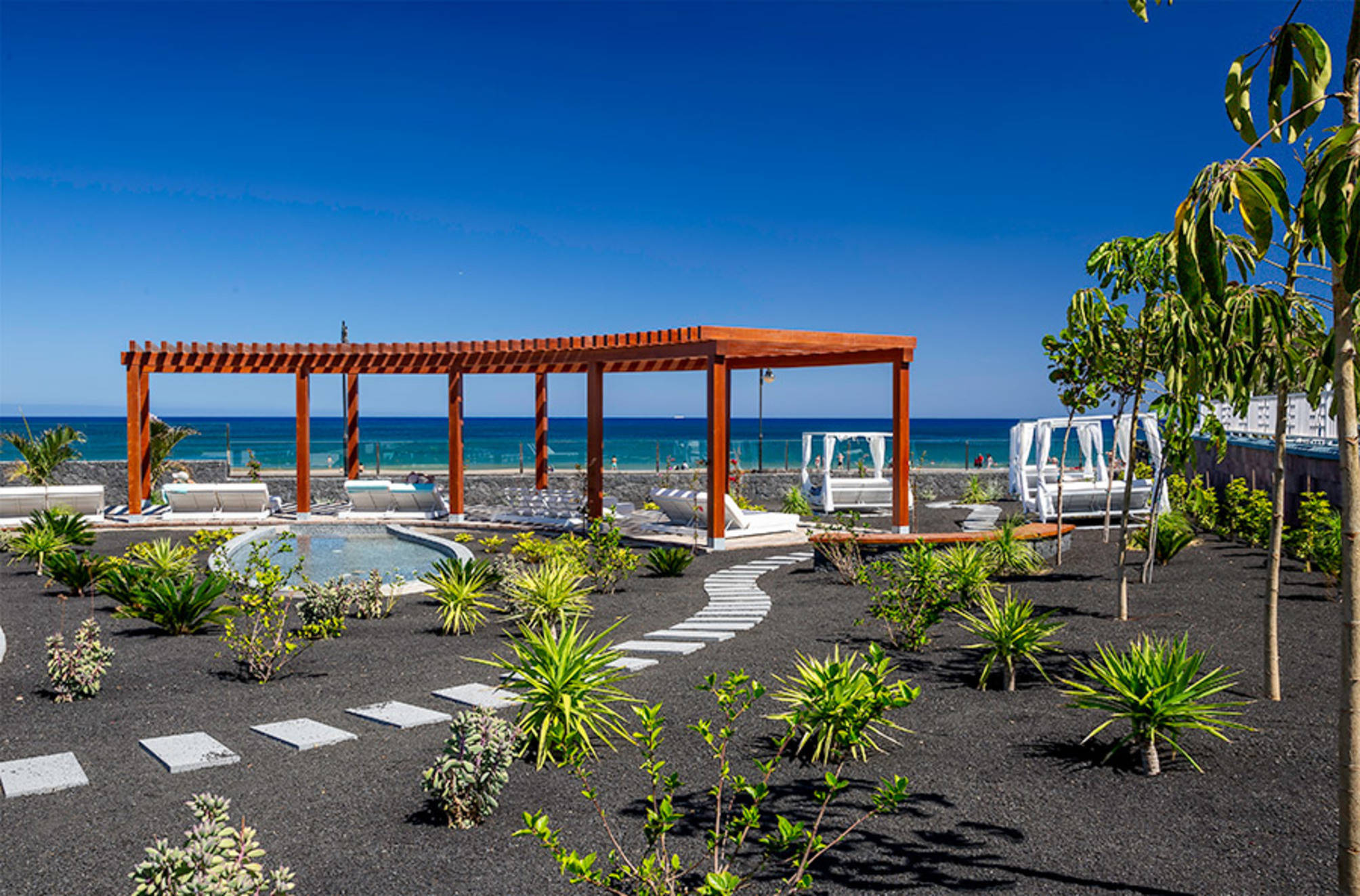 Hotel Lava Beach 2