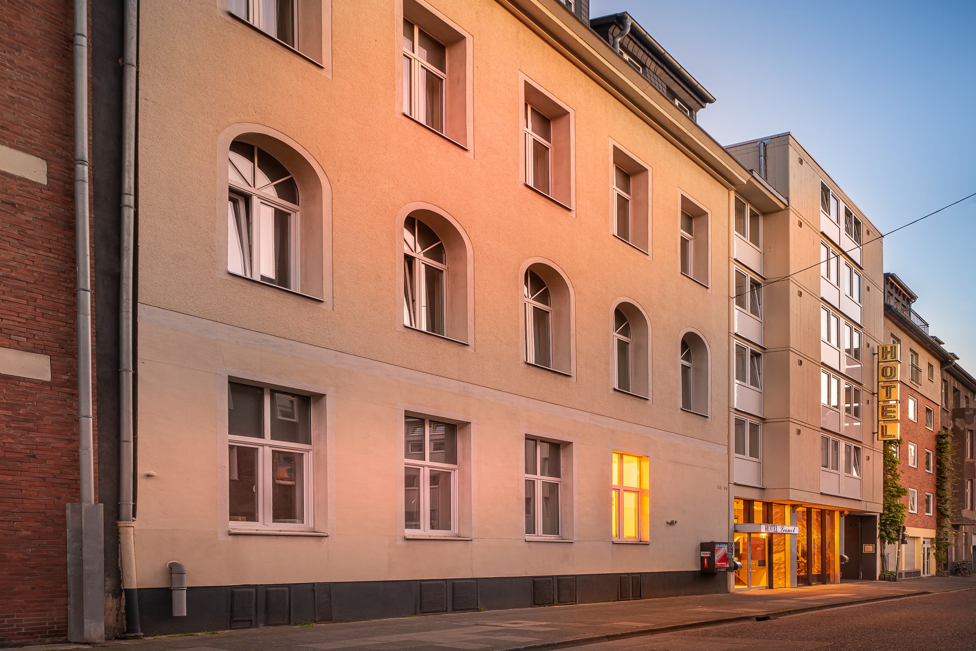 Hotel Leonet 1