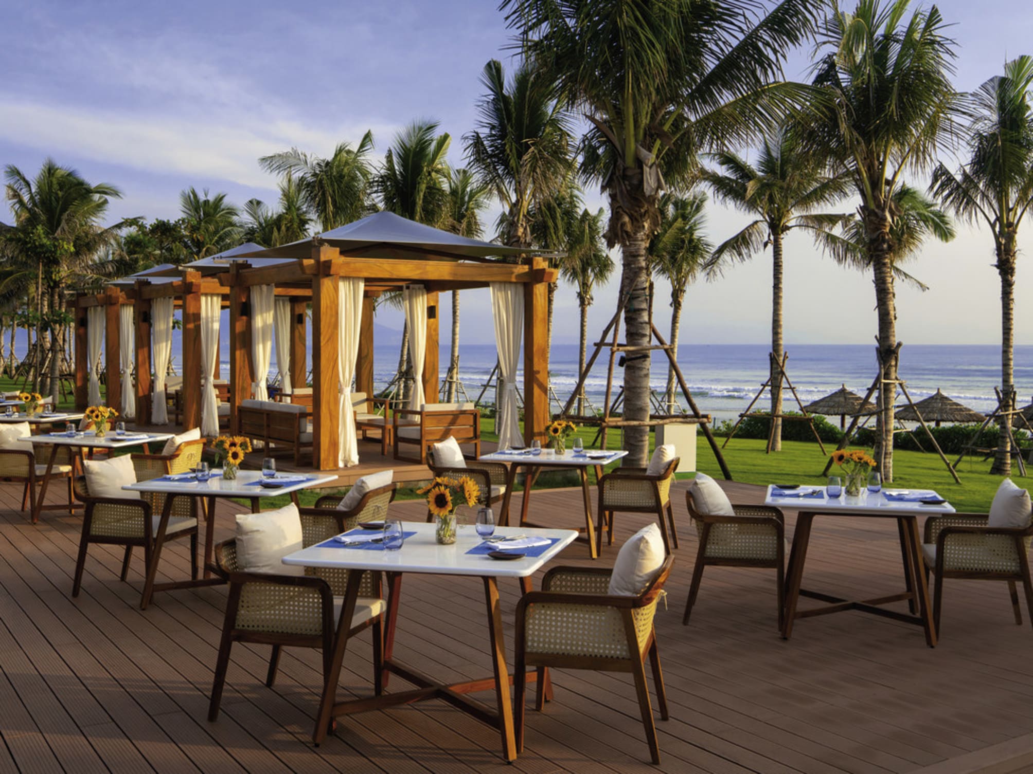 Mövenpick Resort Cam Ranh 2