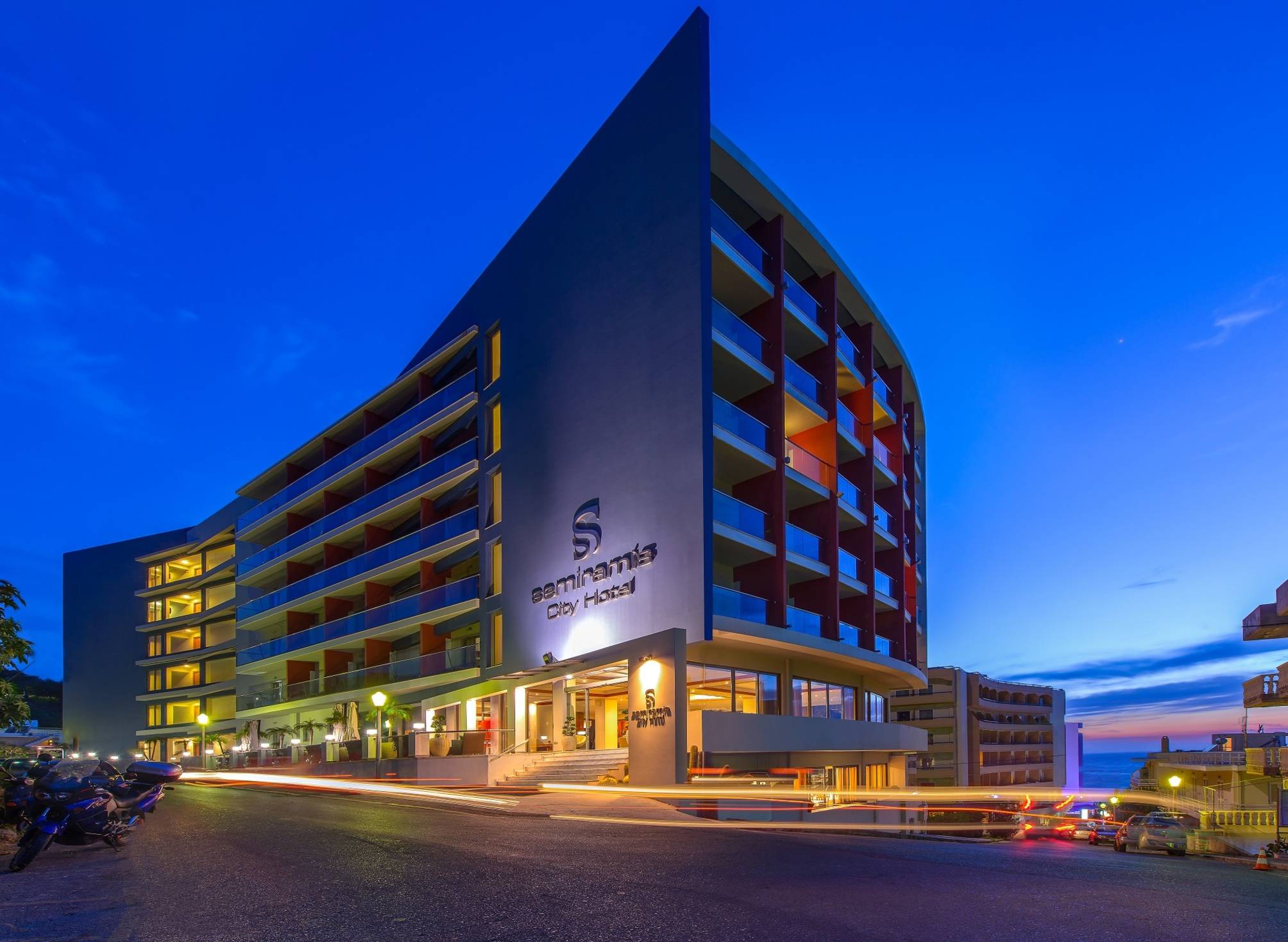 Semiramis City Hotel 1