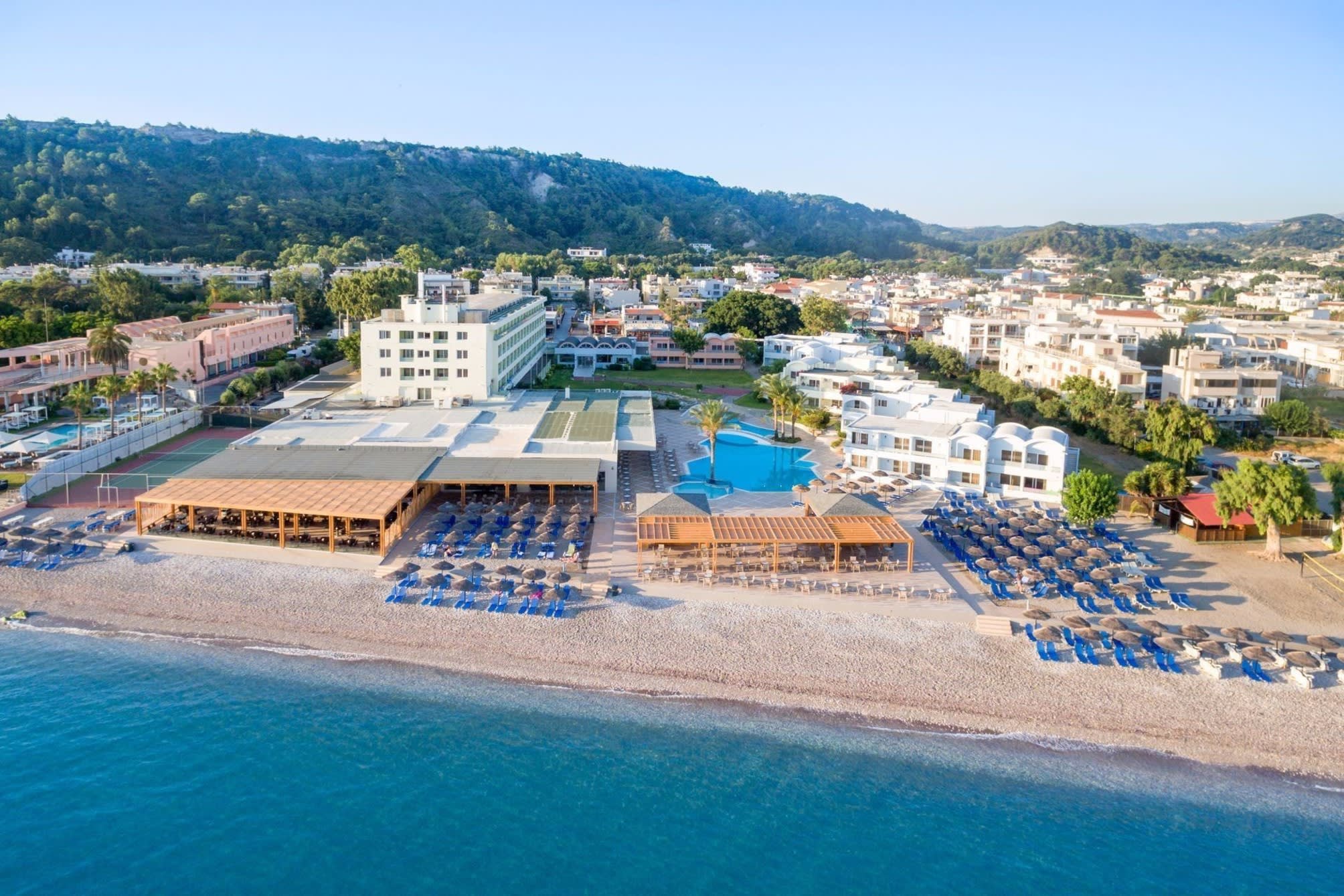 Avra Beach Resort 1