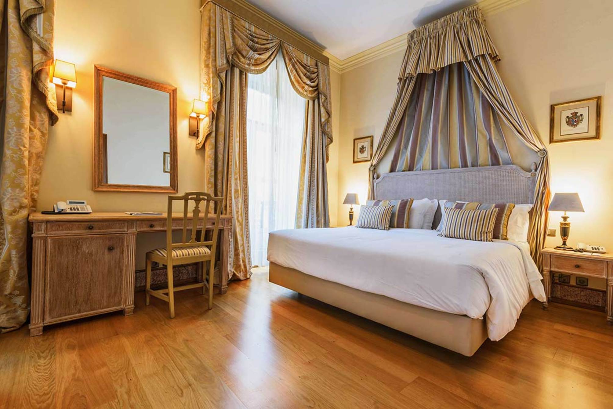 Hotel Real Palacio 1