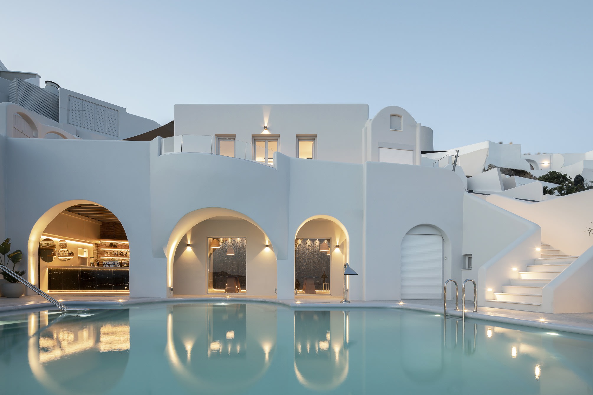 Hom Santorini 2