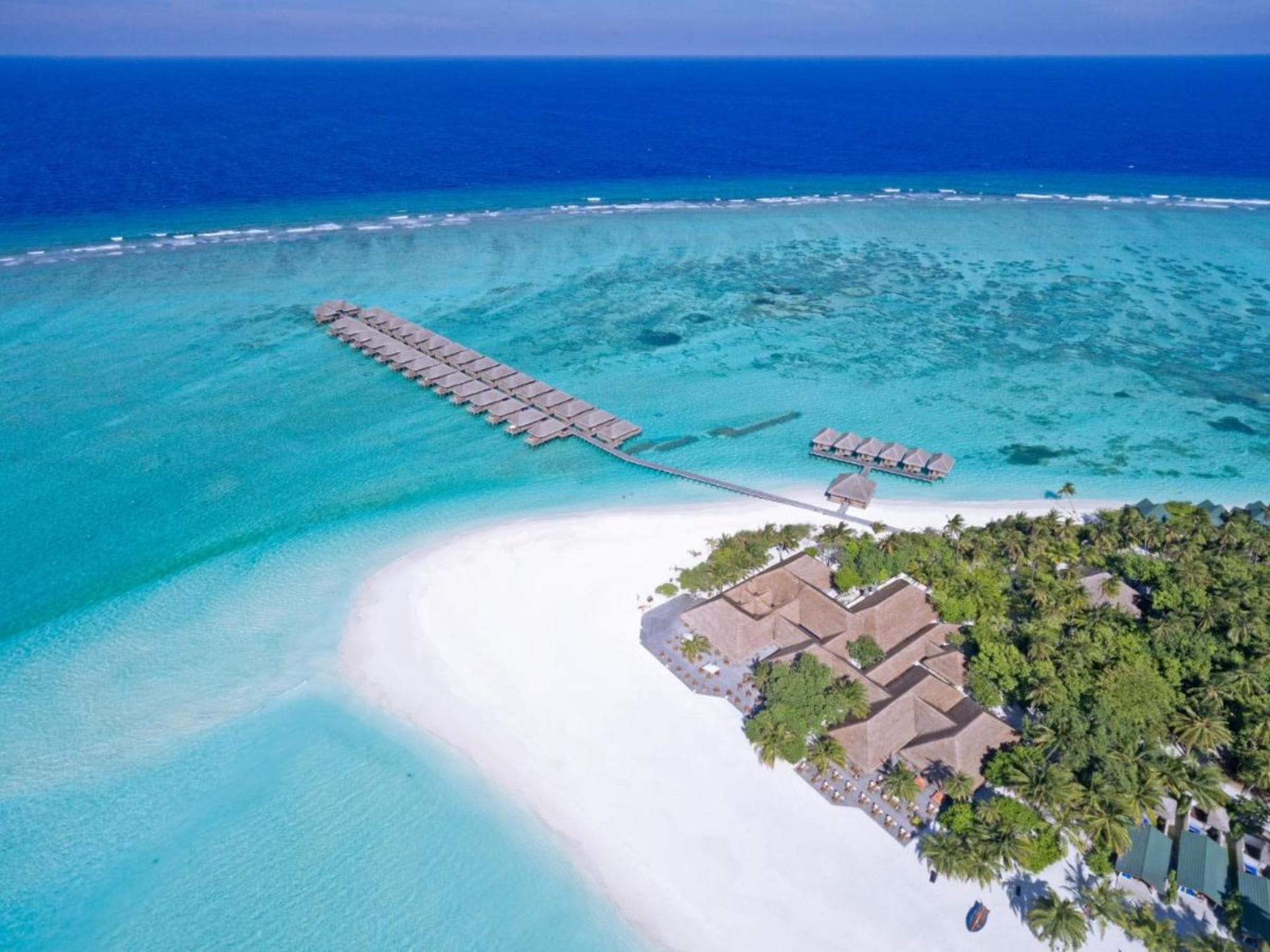 Meeru Island Resort & Spa 1