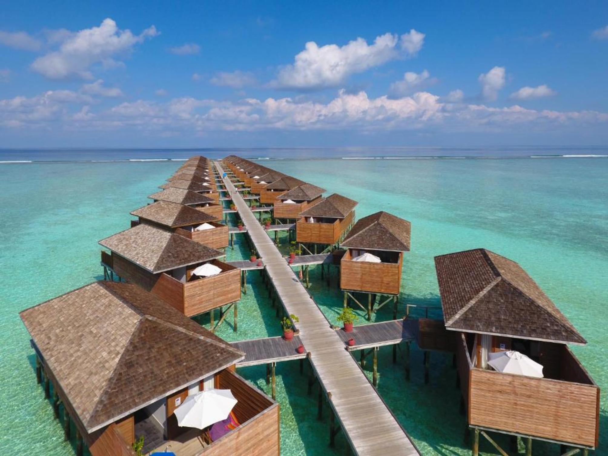 Meeru Island Resort & Spa 2