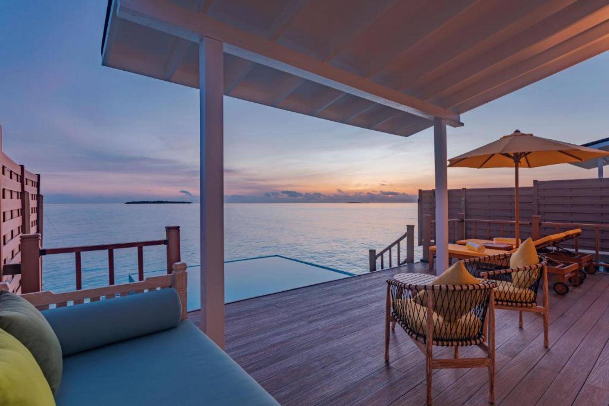 Dhigufaru Island Resort 2