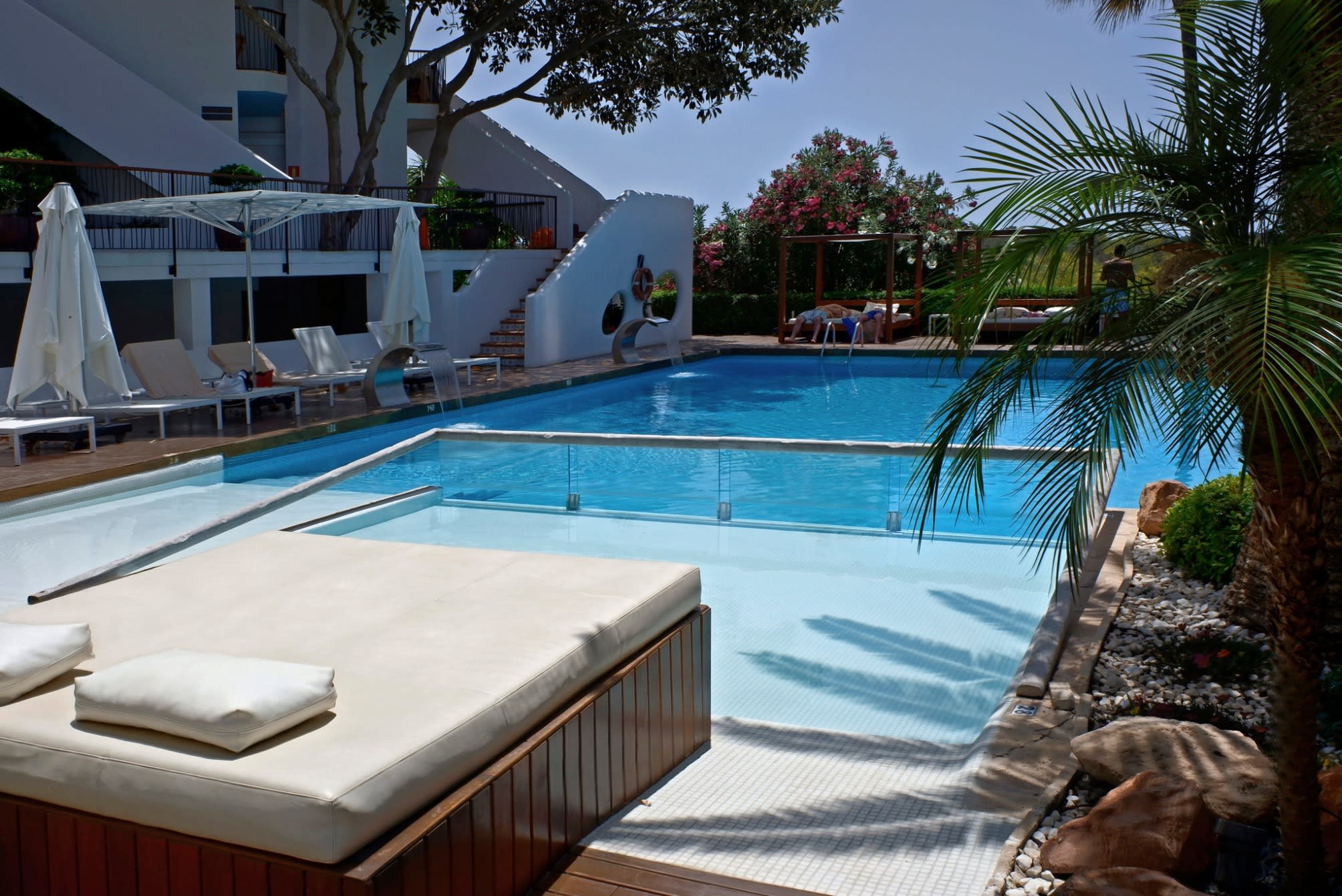 Apartamentos Castaví 1