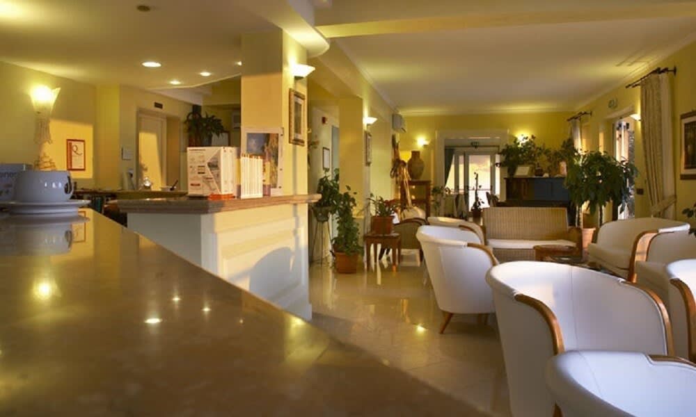 Lion's Hotel 2
