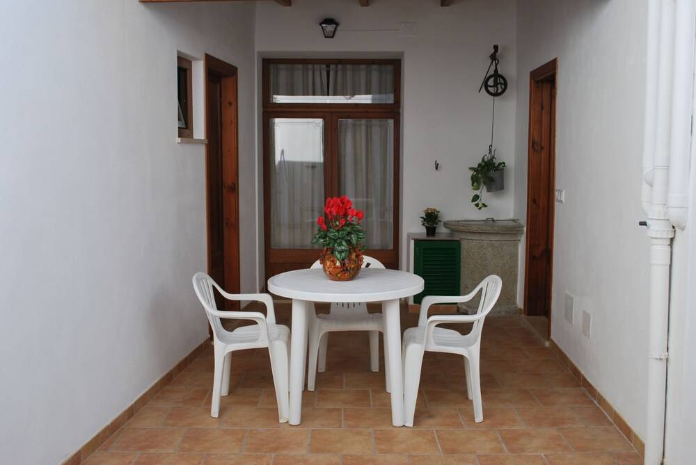 Can Moranta by LOCALITE 1