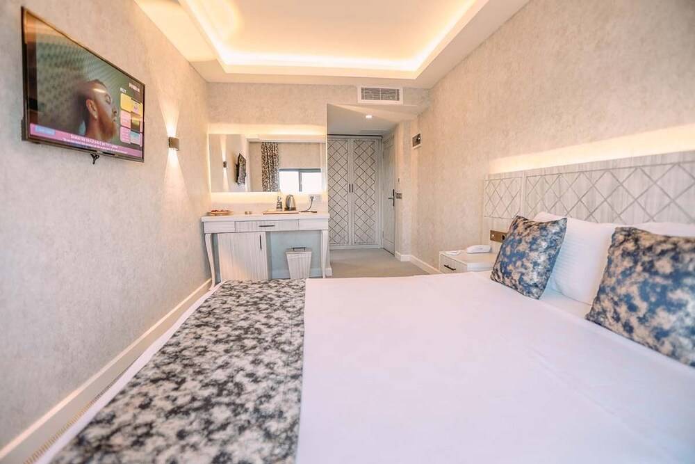 Platinum Otel 2