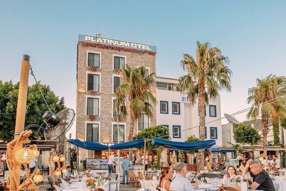 Platinum Otel 1