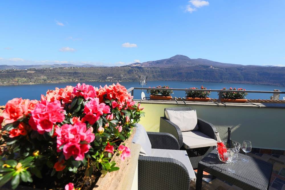 Atlantis Inn Castelgandolfo 1