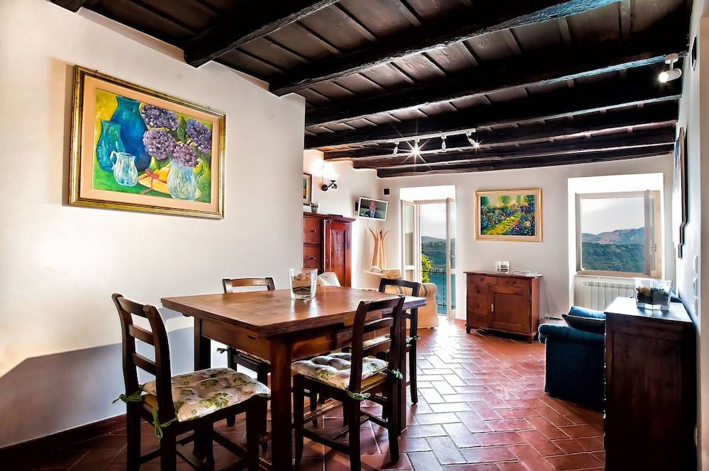 Atlantis Inn Castelgandolfo 2