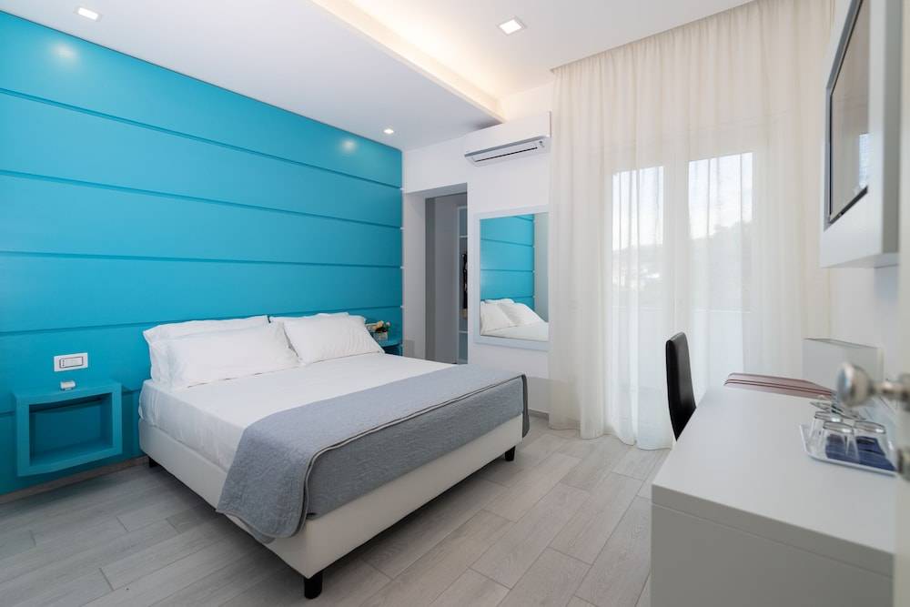 Dreams Tropea Mare "Parking Private" 1