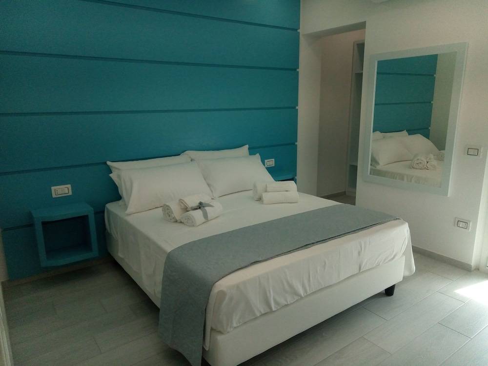 Dreams Tropea Mare "Parking Private" 2