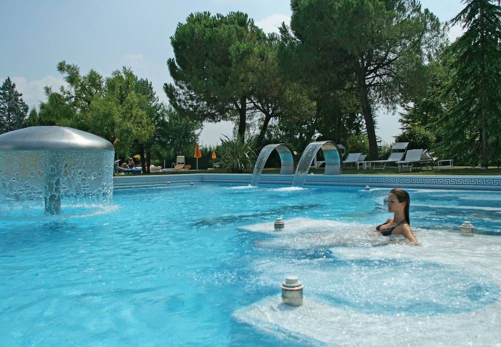 Hotel Terme Neroniane 1
