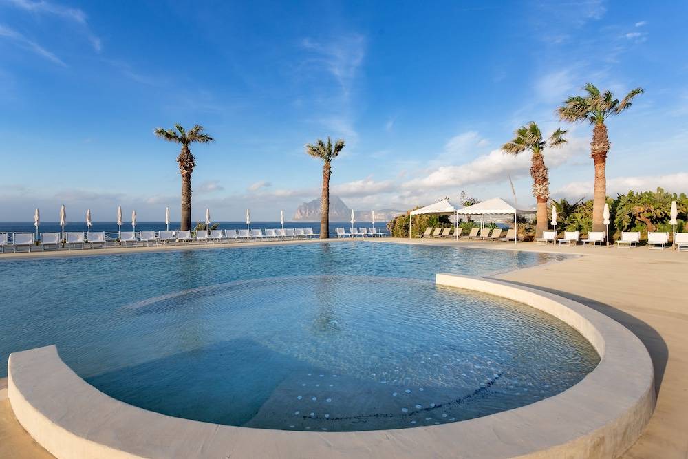 Phi Hotel La Tonnara di Bonagia 1