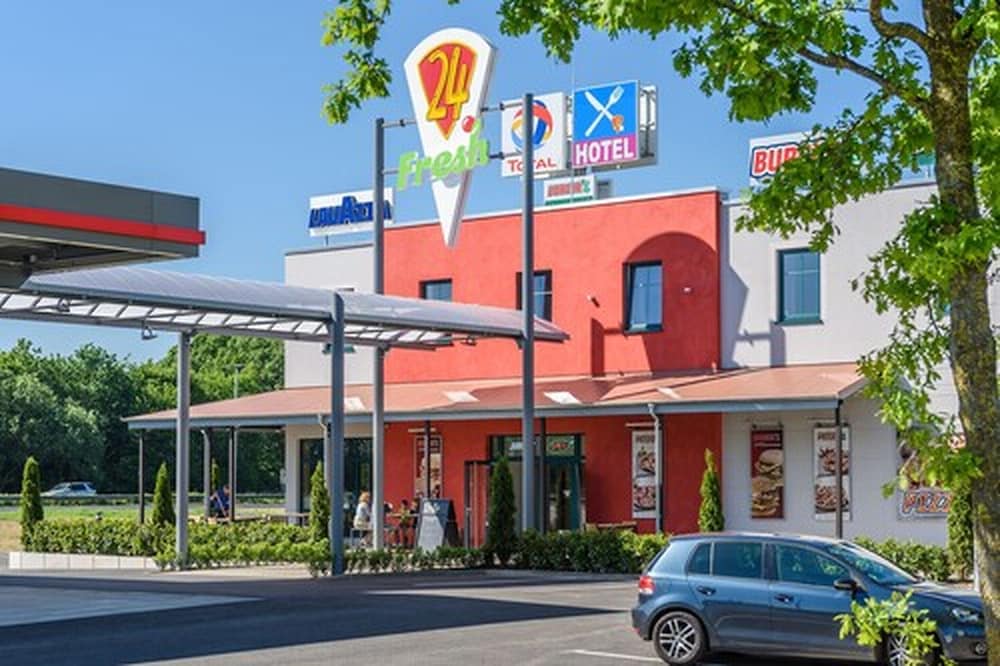 Hotel Cloppenburg 1