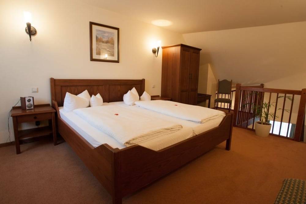 Hotel & Restaurant Klosterhof 2