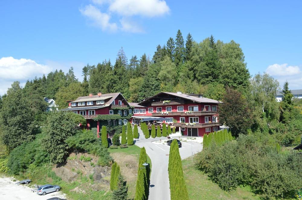 Landidyll-Hotel Nudelbacher 1