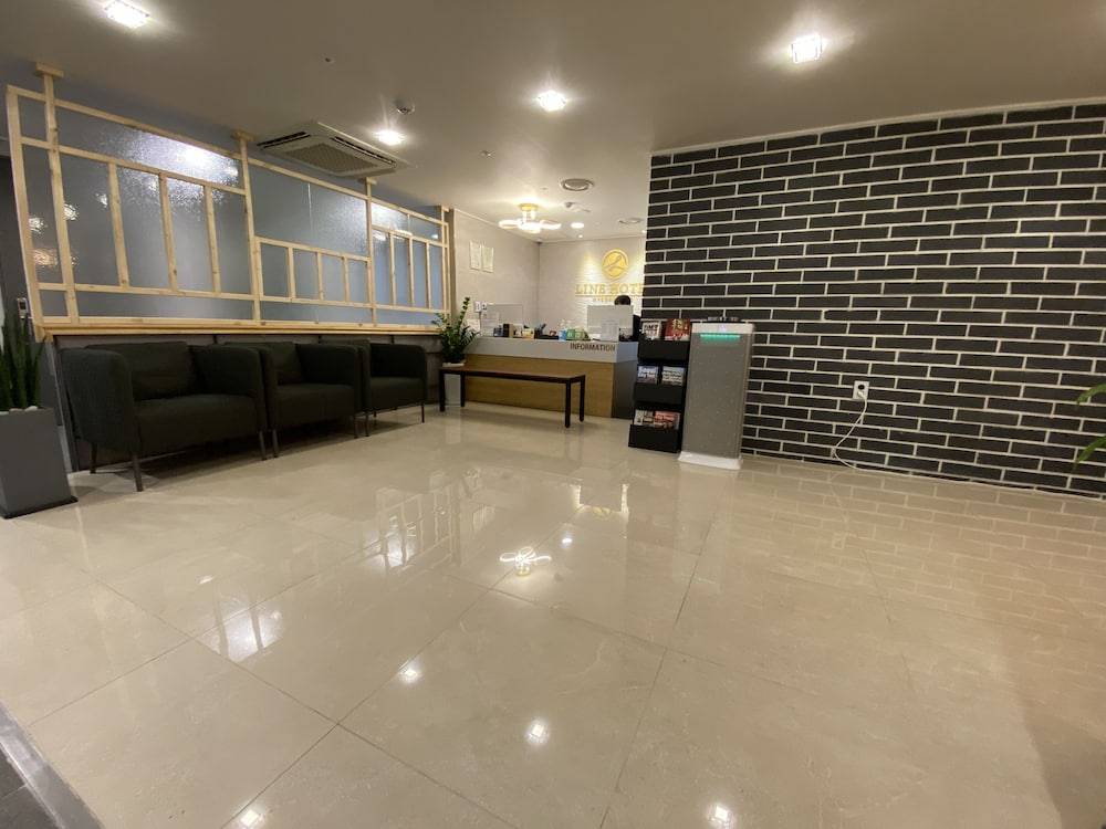 Line Hotel Myeongdong 2