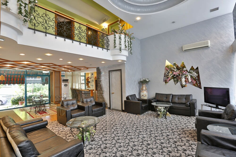 Sidonya Hotel 2