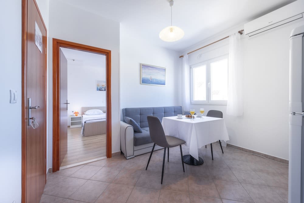 Apartments Mrkan 2